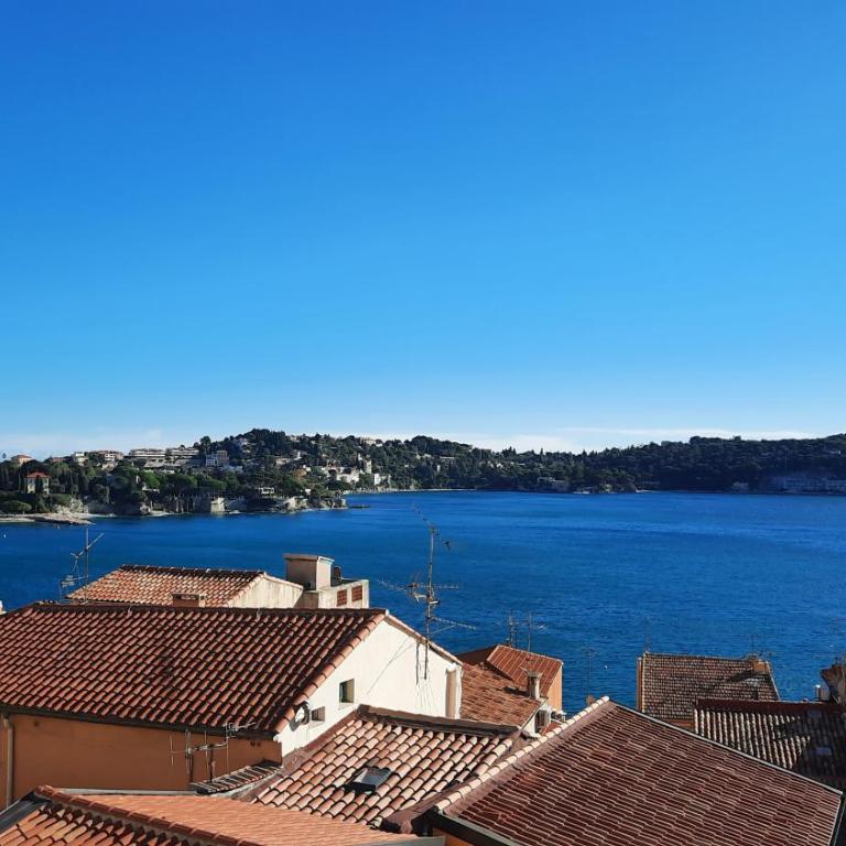 VOLTI ON THE BAY AP4386 By Riviera Holiday Homes - Appartement - Vue sur Mer - 27