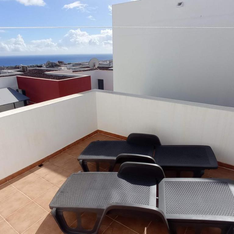 Triplex 8 ISLAS CALETA DE FUSTE - Three-Bedroom House - 5