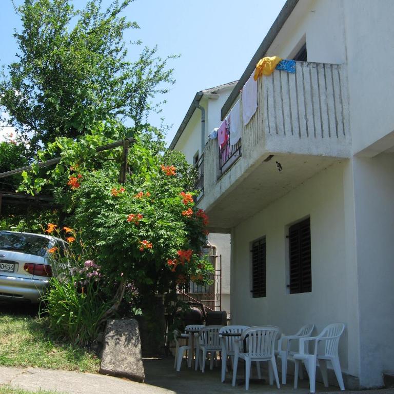 Guest House Oleander - Suite sa 3 Spavaće Sobe - 1