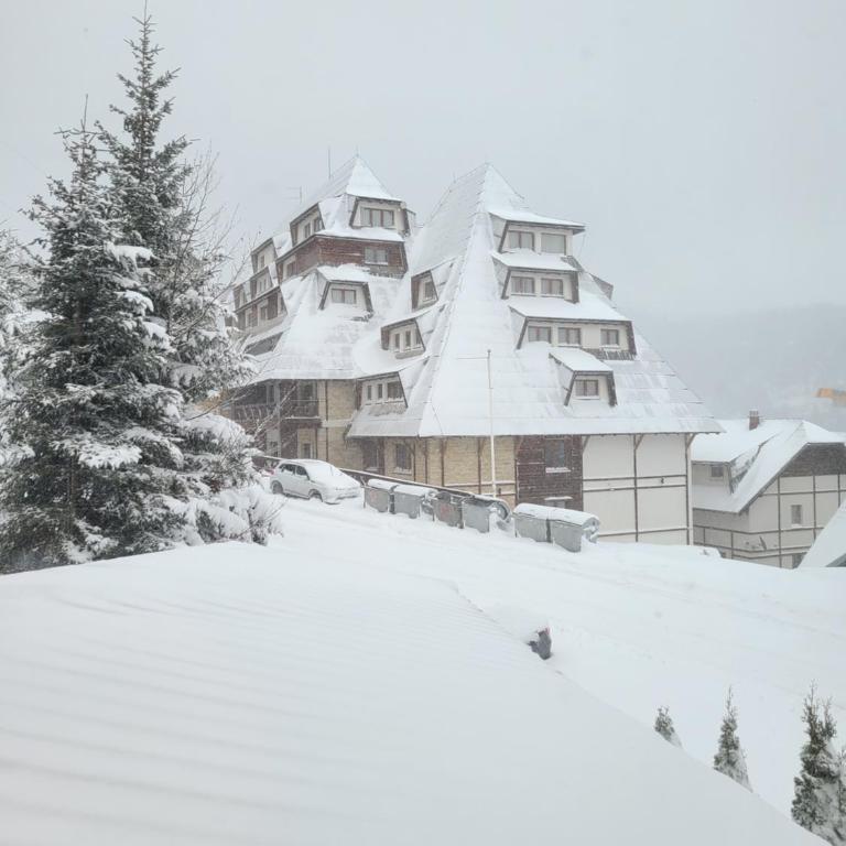 Apartman B 8 - Lapčević u zgradi MUJEN LUX, Kopaonik - One-Bedroom Apartment - 17