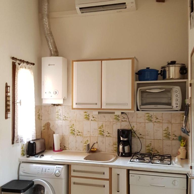 Villa mitoyenne climatisée avec piscine et parking pour 6 pers - FR-1-607-123 - Villa - 4