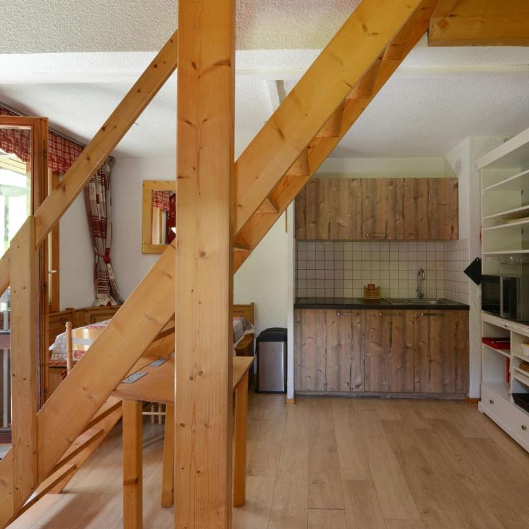 Appartement spacieux 5 pers · Skis aux pieds · Balcon vue pistes - Apartment mit 1 Schlafzimmer - 12
