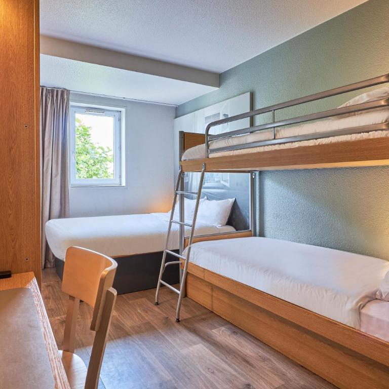 B&B HOTEL Caen Mémorial - Chambre Quadruple - 2