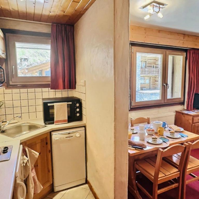 Studio 3 pers Val d'Isère, proche centre et pistes, animaux admis - FR-1-411-200 - Studio - 12