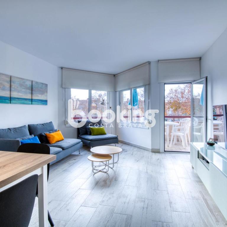 Vall de ribes Apartament per 4 persones amb piscina comunitària, a prop de Port d'Aro - Apartamento de 2 dormitorios - 2