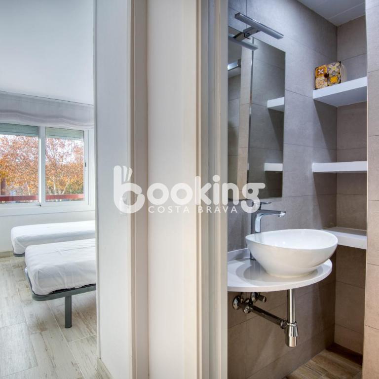 Vall de ribes Apartament per 4 persones amb piscina comunitària, a prop de Port d'Aro - Apartamento de 2 dormitorios - 13