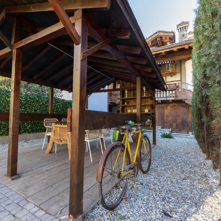 Chalet d'Aoste - Camera Matrimoniale con Bagno Privato - 48