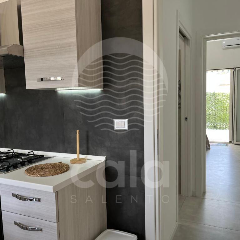 Marks House - Spiaggia a 300m By Cala Salento - Apartment - 5