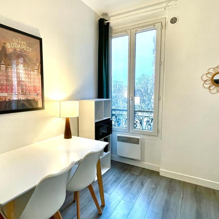 Charming Bright Sunny Studio near Canal St Martin - Appartement 1 Chambre - 10