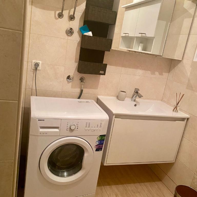 Heart of Old Town Apartment - Two-Bedroom Apartment - 16
