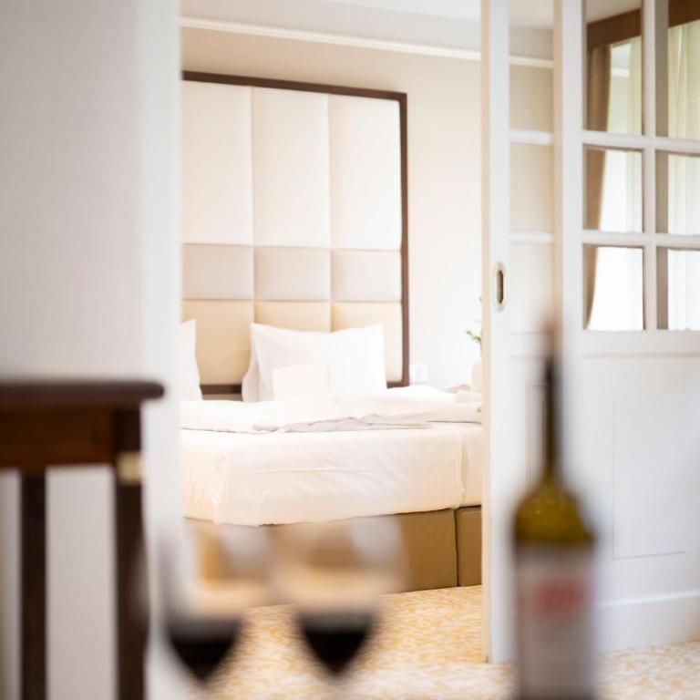 Scuol Palace - Culture, Nature & Health - Suite mit Gartenblick - 1