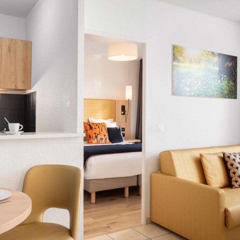 Séjours & Affaires Serris Rive Gauche - Appartement Supérieur - 4 Personnes - 2