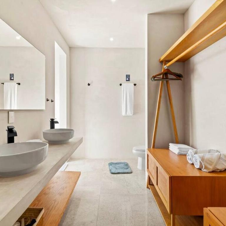 7 BDR Luxury Villa, Tulum's Best Infinity Pool, Near Beach - Villa - 11
