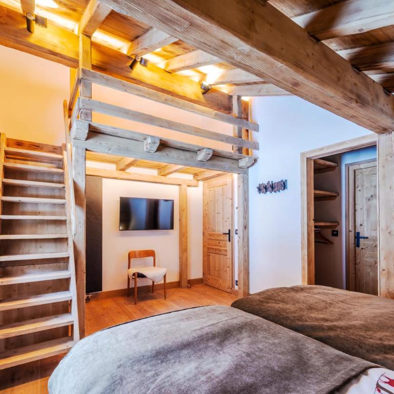 Chalet savoyard d'exception avec piscine chauffée - Chalet - 30