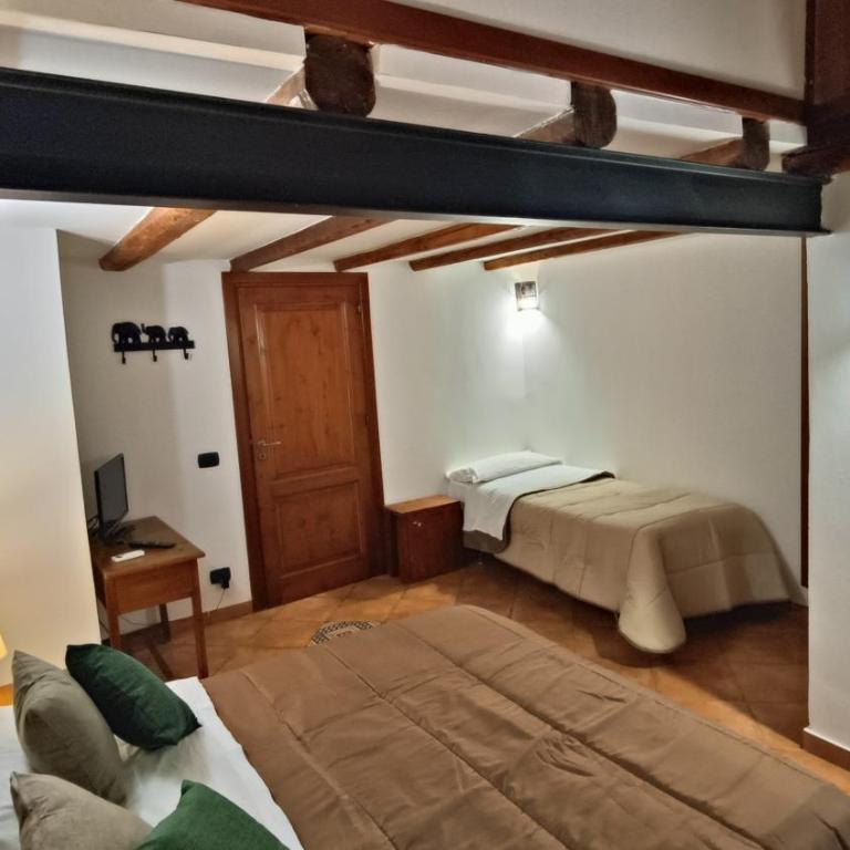 AFENA Rent BedRooms - Camera Tripla Comfort - 15