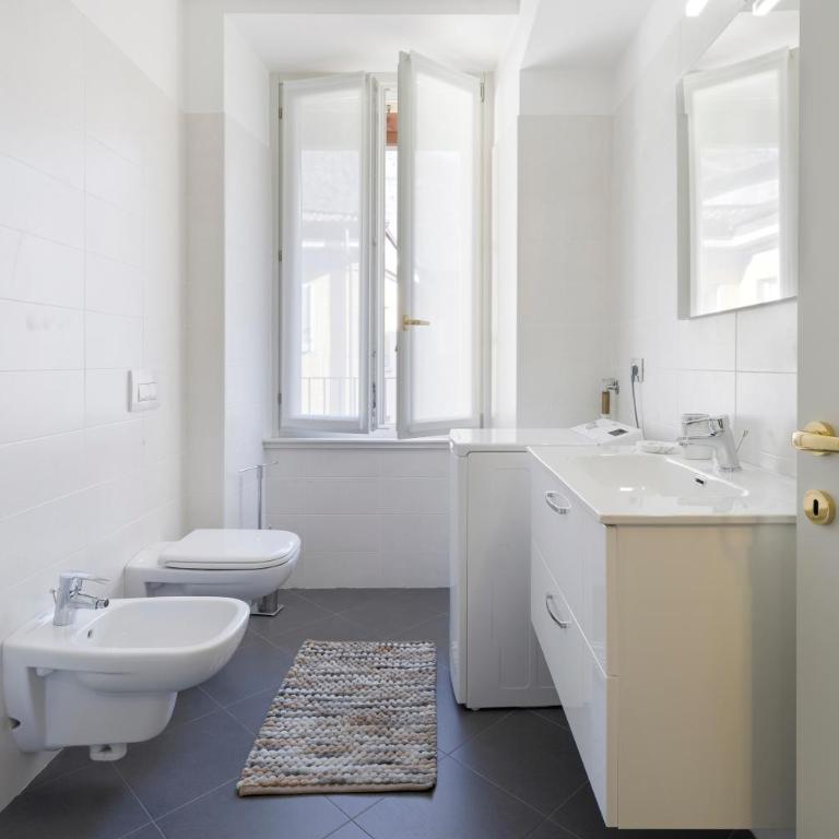 Domus Apartments Como - by Relais Di Giada - Appartamento con Balcone - 9