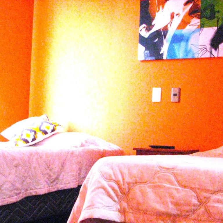 Hotel La Carreta Playa Brava - Twin Room with Private Bathroom - 2