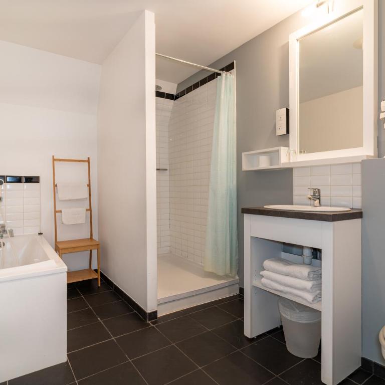 CALM Appart' & Hostel - Studio Familial - 1