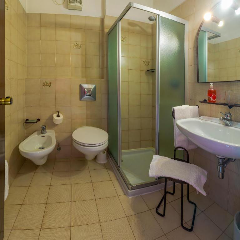 Hotel Paladin - Camera Quadrupla Comfort - 2