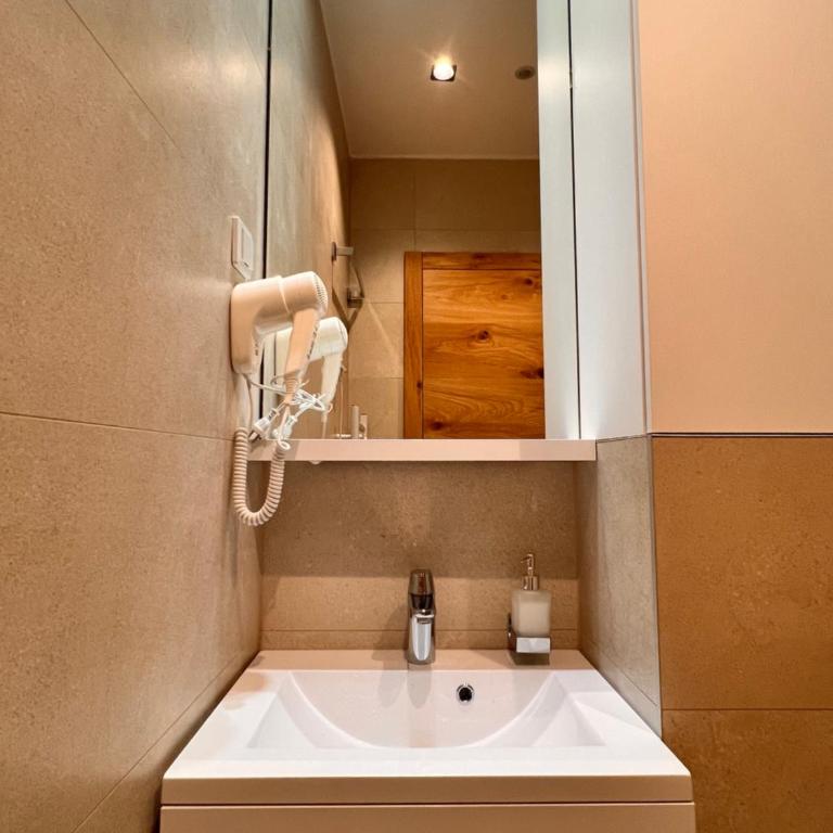 Apartment 202 - Aparthotel Zlatni Javor - Apartment - 14