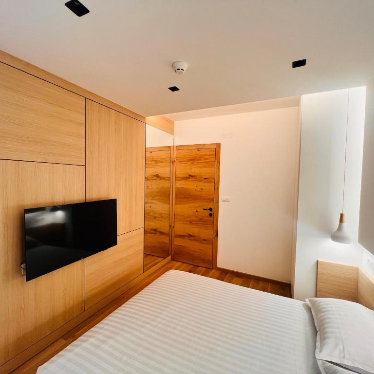 Apartment 202 - Aparthotel Zlatni Javor - Apartment - 12