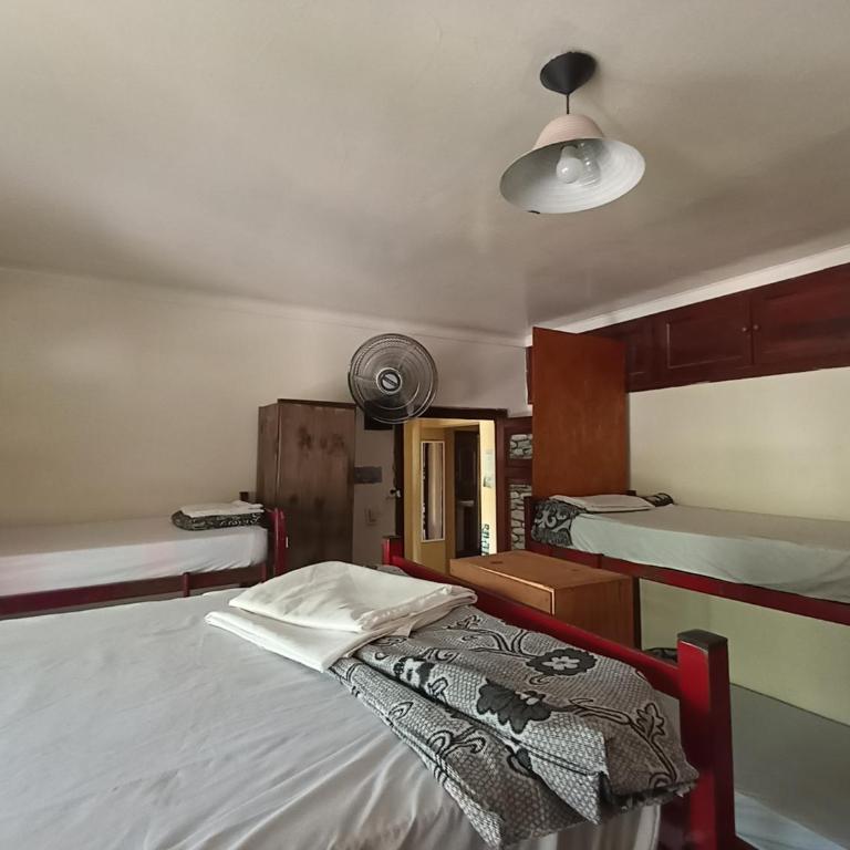 Hostel Estacion Mendoza - Cama en habitación compartida mixta de 10 camas - 5