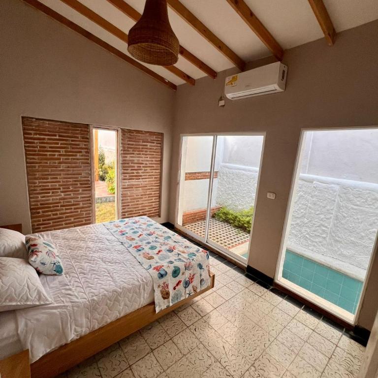 Colonial Beach Airport Hotel - Suite con vistas a la piscina - 9