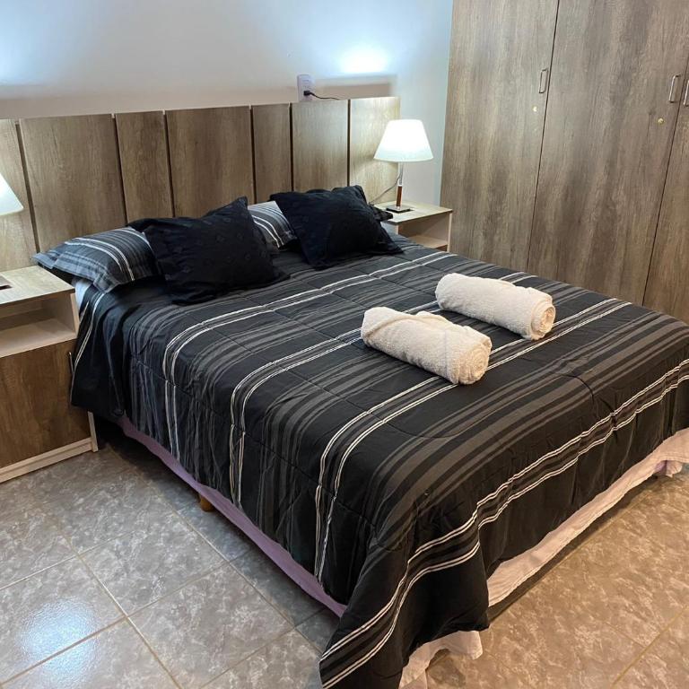 Descanso Río Grande - Estudio con cama extragrande y sofá cama - 1