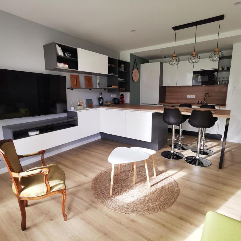 Bel Appartement avec jardin privé au calme - Appartamento con 1 Camera da Letto - 6
