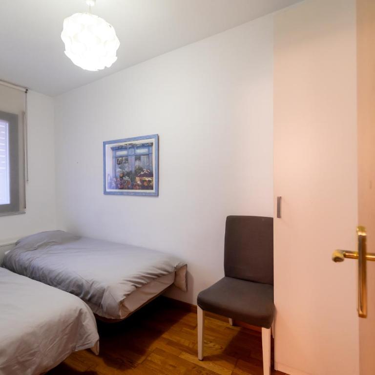 Comfy Downtown + Private terrace - Two-Bedroom Apartment - 30