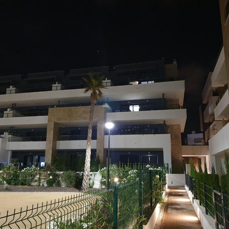 Flamenca Village Penthouse with Private Rooftop and Sea View - Apartamento de 3 dormitorios - 43