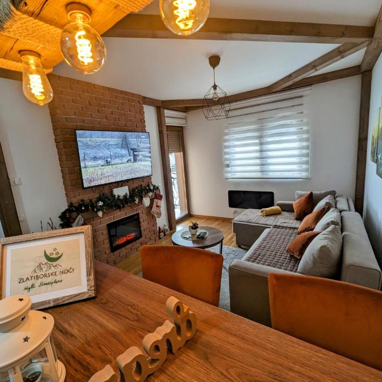 Zlatiborske Noći - Apartman sa Pogledom na Planinu - 17