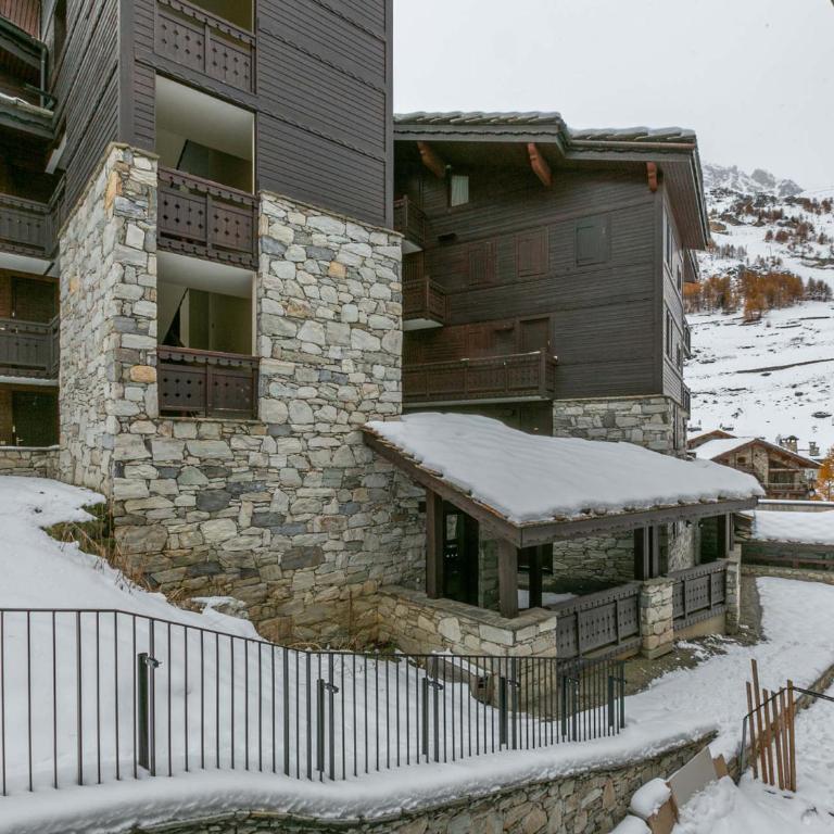Cocon intime avec WiFi, garage, et accès direct aux pistes dans résidence neuve à Val d'Isère - FR-1-694-339 - Appartement - 8