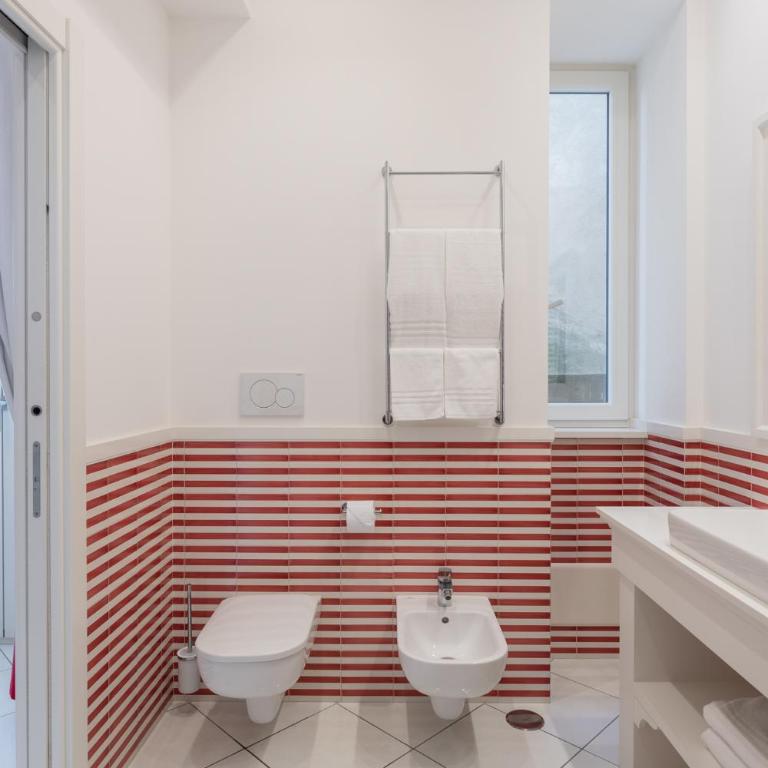 Duomo Guest House - Stay in Sorrento - Double or Twin Room with Balcony - 13