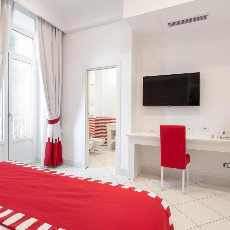 Duomo Guest House - Stay in Sorrento - Double or Twin Room with Balcony - 6
