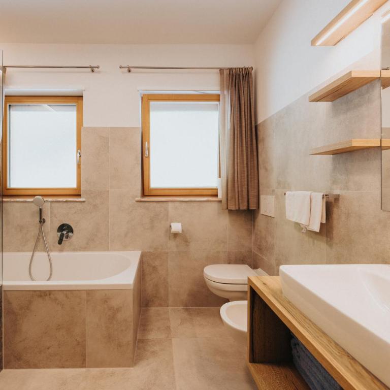 Residence Obermoarhof - Family Apartments with Pool & Playground - Appartamento con 3 Camere da Letto (6 Adulti) - 9