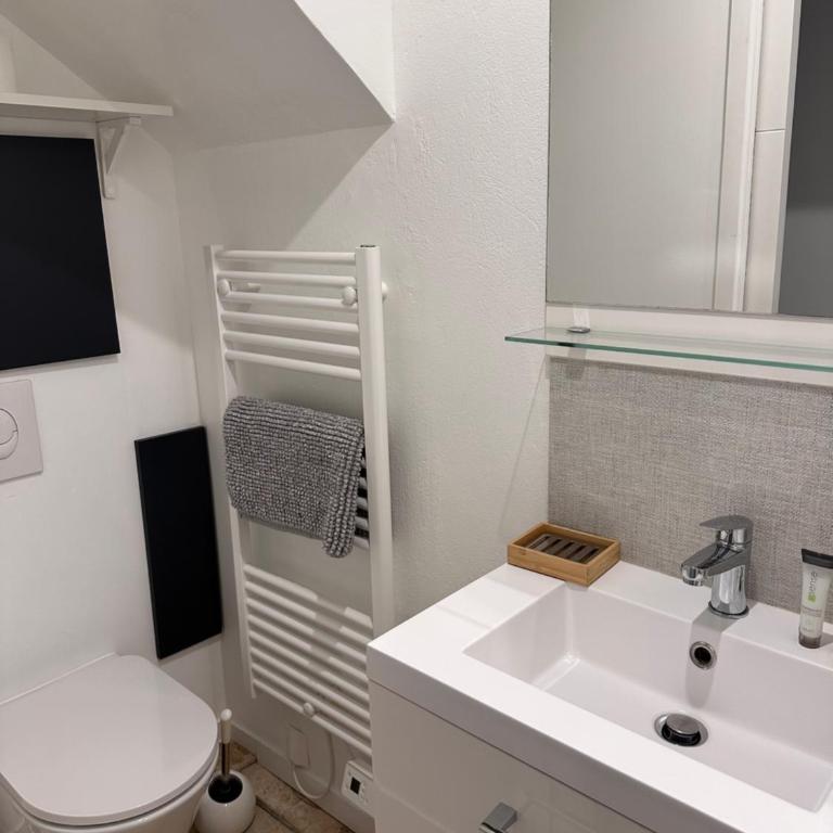 Appartements 3 étoiles terrasse ou patio intra-muros - Apartamento - Planta baja - 8