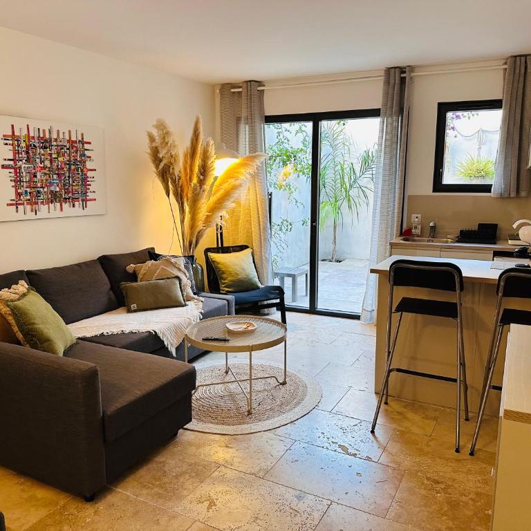 Appartements 3 étoiles terrasse ou patio intra-muros - Apartamento - Planta baja - 2