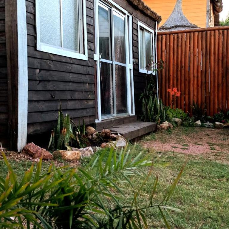 Los diablitos - Two-Bedroom House - 28