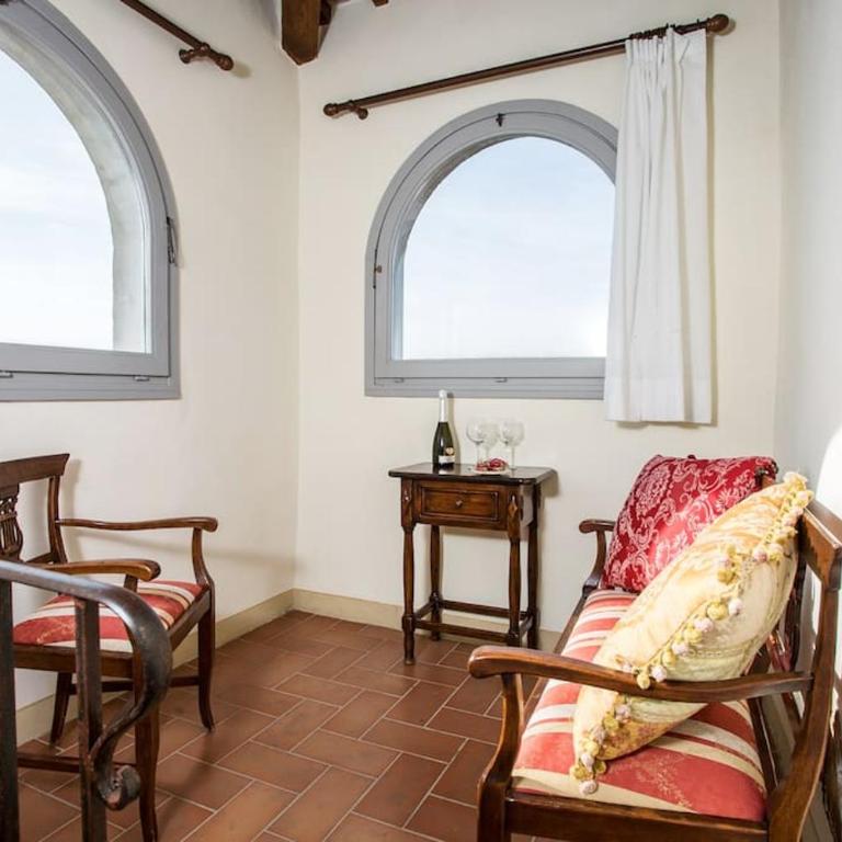 Castello di Fulignano Ottone superior apartment - One-Bedroom Apartment - 12
