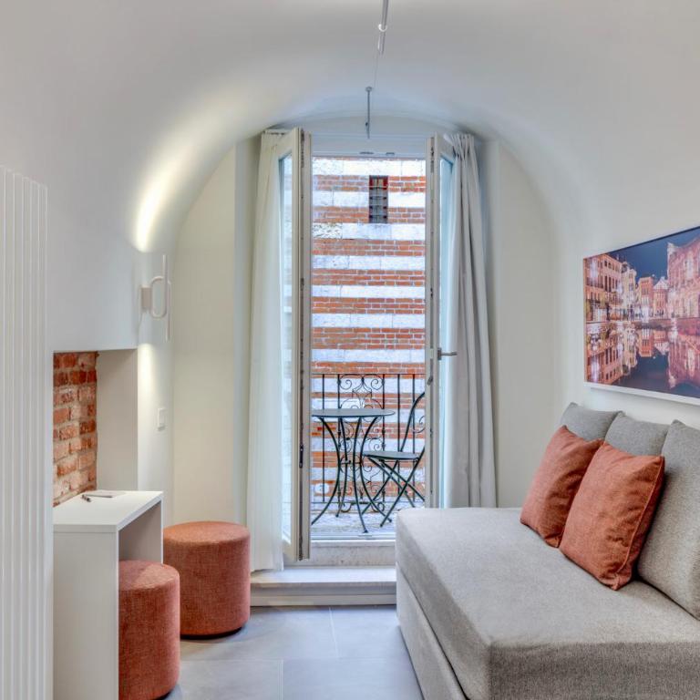 Forum Suites - Superior Double Room - 10