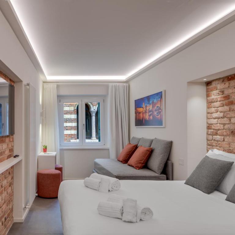 Forum Suites - Superior Double Room - 7