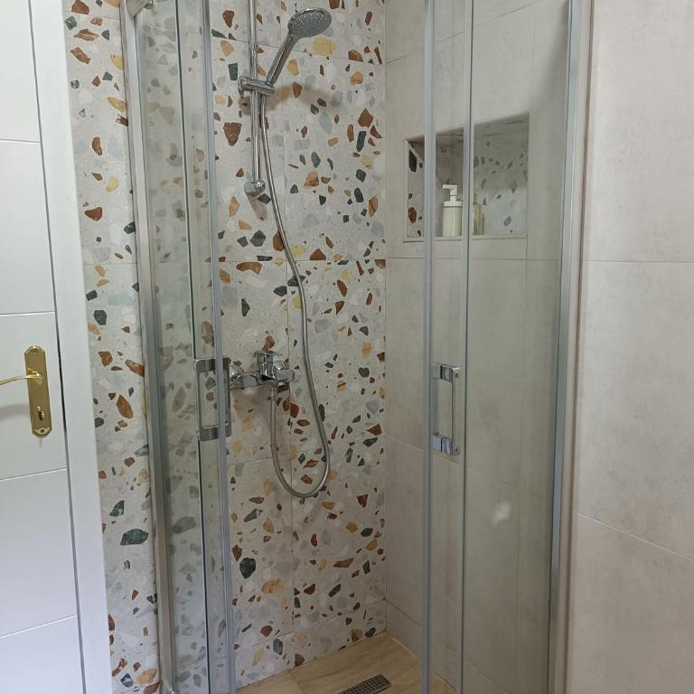 Zen Apartment Tuzla - One-Bedroom Apartment - 14