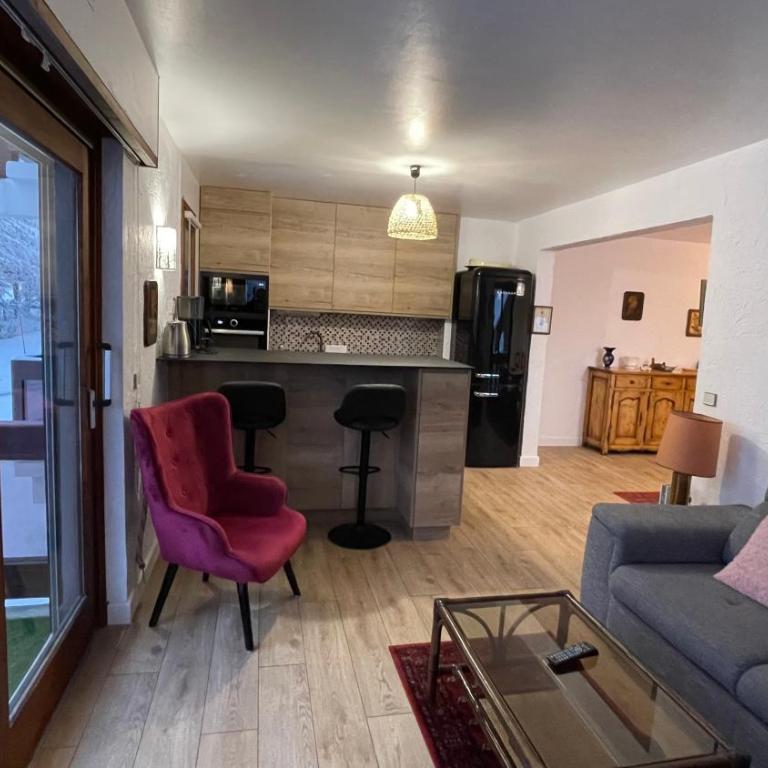Les Comtes de Savoie - Appartement rénové proche du centre de Megève avec vue sur le Mont d'Arbois - Appartement 2 Chambres - 2