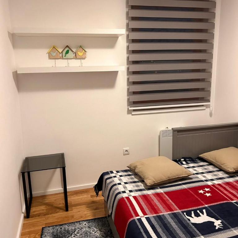 Pale Green - Two-Bedroom Apartment - 19