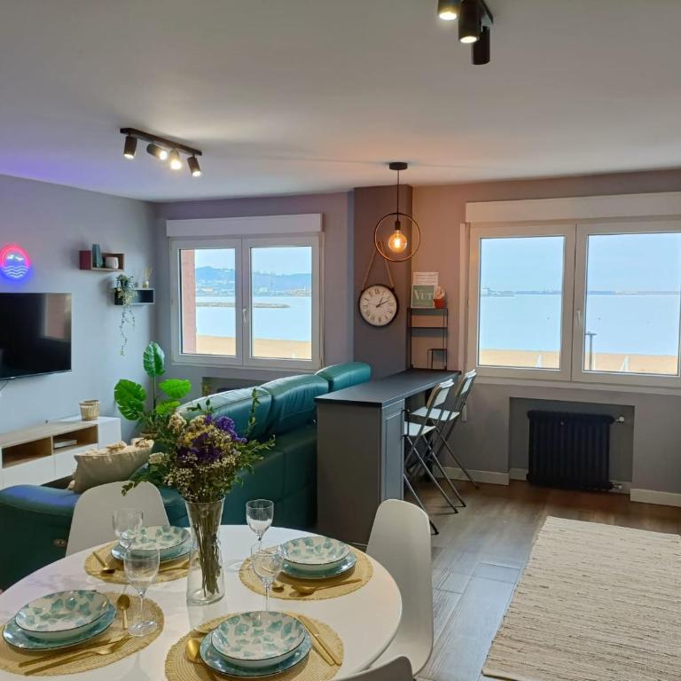 Sunset Playa Poniente - Vistas al Mar y Céntrico - Apartamento con vistas al mar - 1