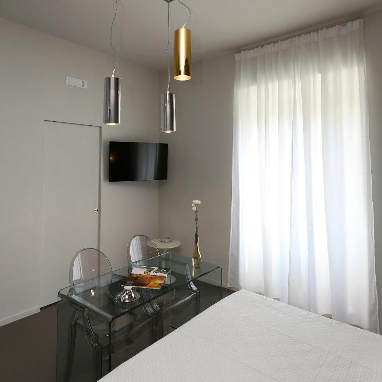 Residenza Crescenzio - Camera Matrimoniale Deluxe - 17