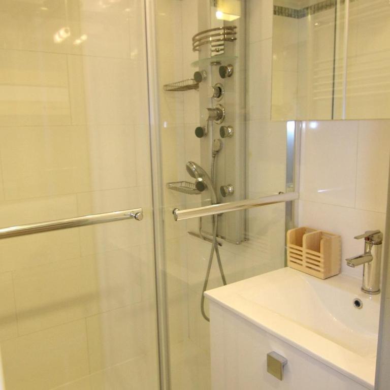 Appartement cosy 4/5 pers. à l'Alpe d'Huez, balcon, prox. commerces & remontées, casier à skis - FR-1-405-341 - Appartement - 9