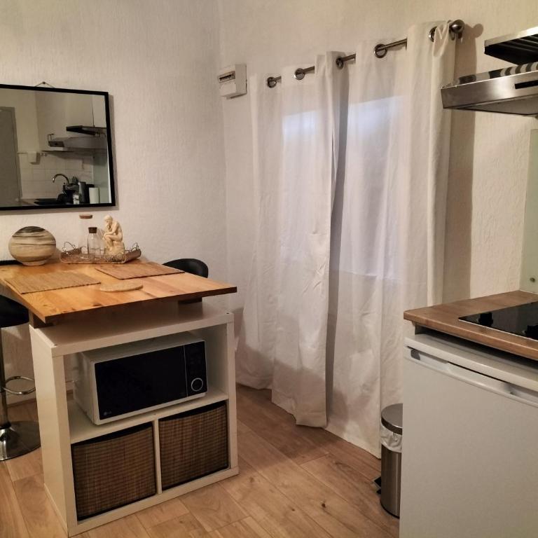 STUDIO avec PARKING TOUT A PIED et CALME - Appartamento Monolocale - 14