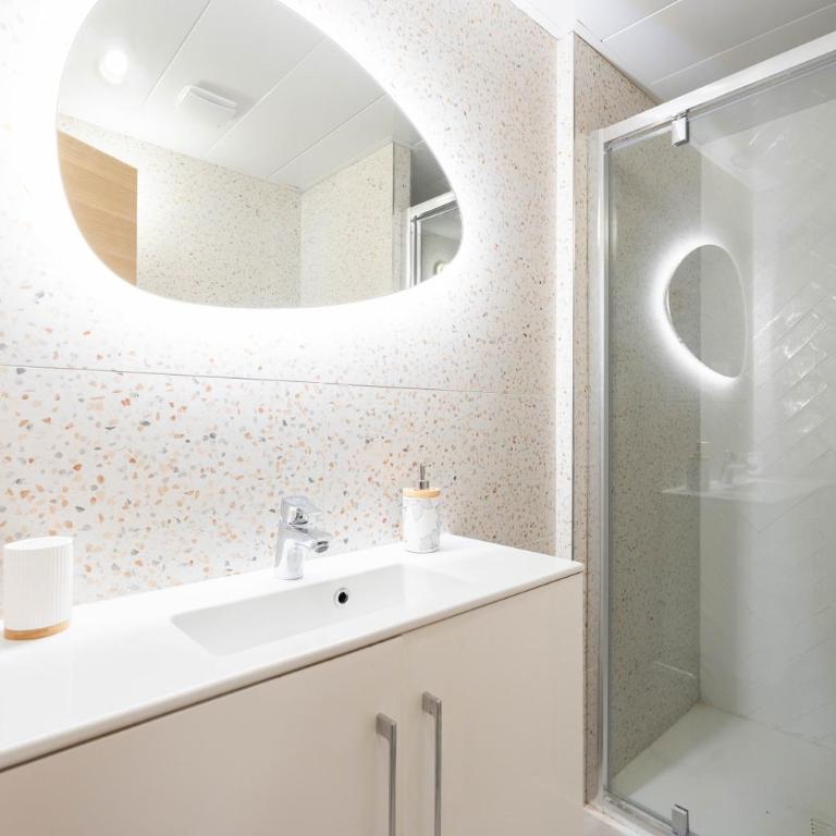 Les Petits Pavillons Appartements Standing 1 chambre 4 pers Clim Vieux-Port - Apartamento Deluxe - 29